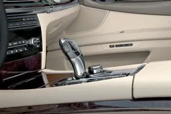 BMW 750Li xDrive Executive - 7