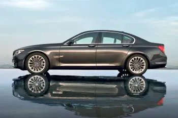 BMW 750Li xDrive Executive - 8
